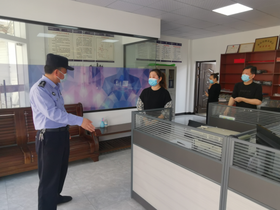 祁门县公安局开展反电诈暨诚信宣传进企业活动